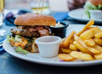 Kenapa Junk Food Bikin Nagih Tanpa Henti?